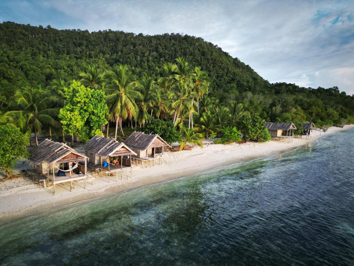 West Mansuar Homestay Pulau Mansuar 외부 사진
